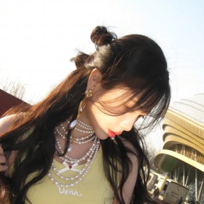 群山之后